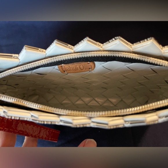 Nahui Olin Wrapper Wristlet NWOT - Picture 5 of 6